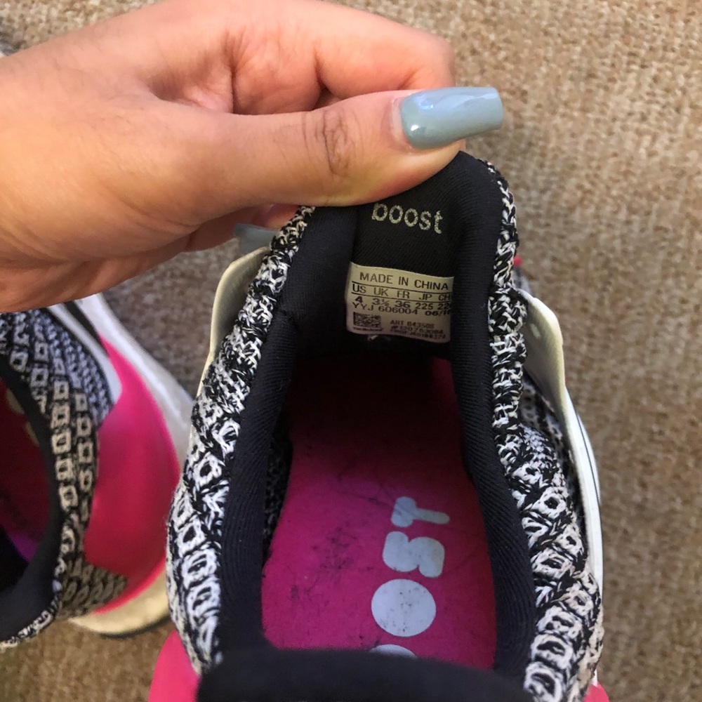 Adidas Ultraboost - Picture 5 of 5